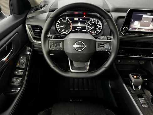 New 2026 Nissan Rogue SV AWD/4WD image 13