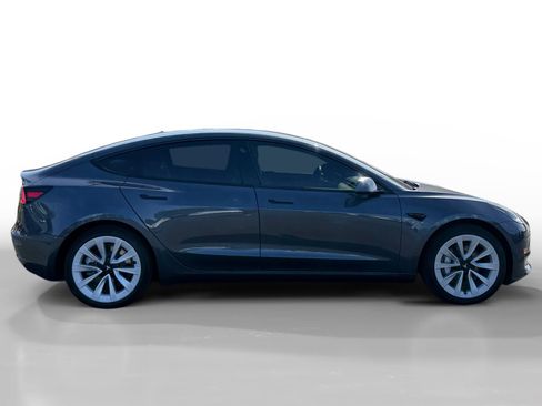 Used 2023 Tesla Model 3 Standard Range RWD image 6