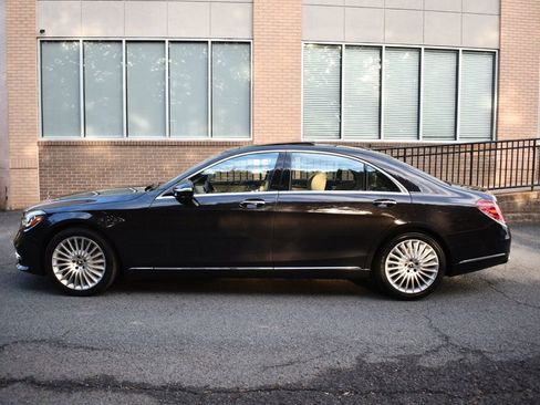 Used 2018 Mercedes-Benz S 560 4MATIC Sedan image 11