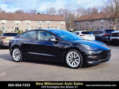 Used 2023 Tesla Model 3 Long Range image 7