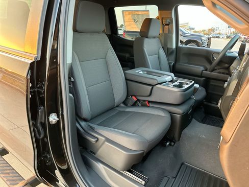 New 2026 Chevrolet Silverado 1500 Custom w/ Turbomax Blackout Package image 23