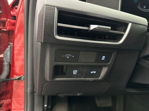 Used 2025 Hyundai Sonata SEL FWD image 30