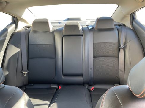 Used 2019 Nissan Altima 2.5 SR w/ SR Premium Package image 17