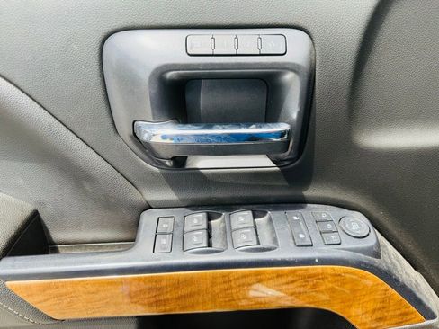 Used 2019 Chevrolet Silverado 3500 LTZ w/ Duramax Plus Package image 10