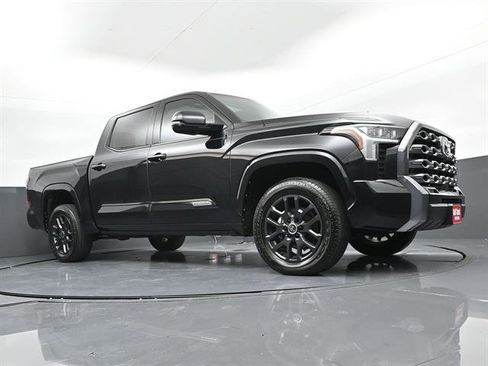 Used 2024 Toyota Tundra Platinum AWD/4WD image 29