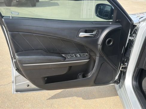 Used 2019 Dodge Charger Scat Pack w/ Dynamics Package RWD image 83