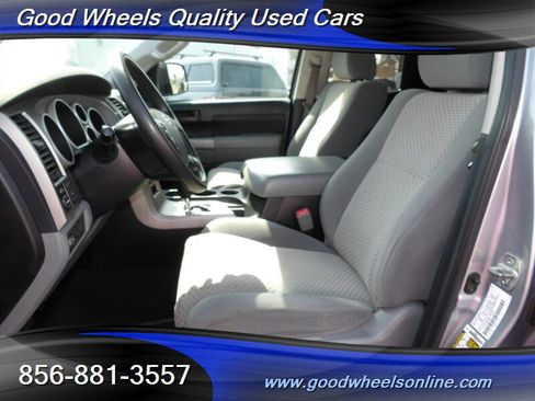 Used 2012 Toyota Tundra 4x4 Double Cab w/ TRD Off-Road Pkg image 13