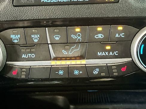 Used 2022 Ford Escape SEL w/ SEL Stealth AWD Package image 19