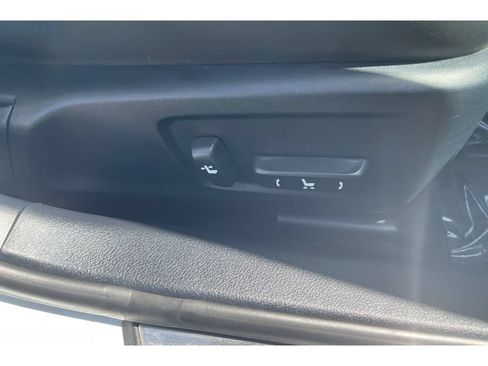 Used 2016 Lexus IS 350 w/ F Sport Package RWD image 22
