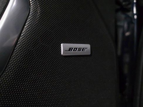 Used 2022 Chevrolet Suburban Z71 w/ Max Trailering Package image 32