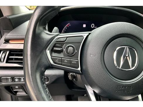 Used 2022 Acura MDX SH-AWD image 18