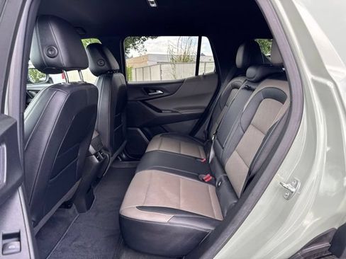 Used 2025 Chevrolet Equinox LT w/ Convenience Package II AWD/4WD image 14
