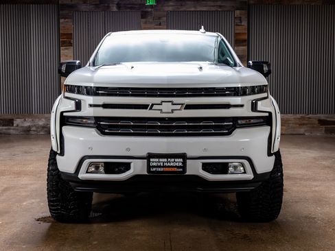 Used 2019 Chevrolet Silverado 1500 LTZ w/ LTZ Premium Package image 2