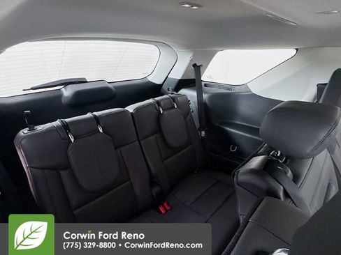 New 2025 Ford Explorer Active w/ Active Comfort Package image 30