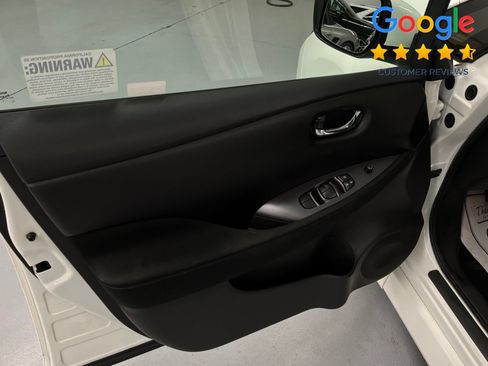 Used 2025 Nissan Leaf S FWD image 11