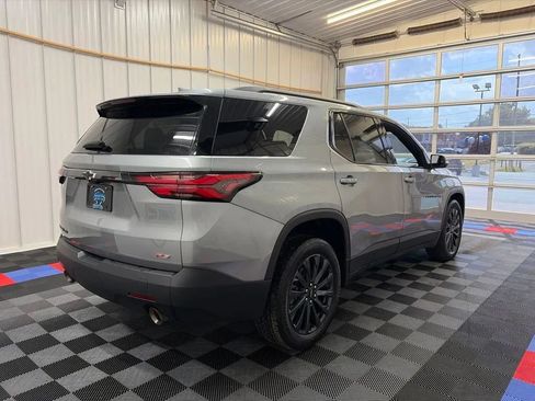 Used 2023 Chevrolet Traverse RS AWD/4WD image 4