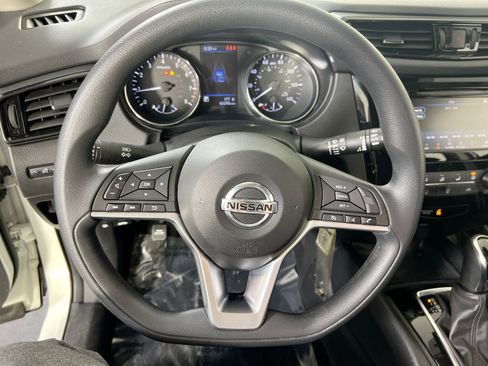 Used 2022 Nissan Rogue Sport S AWD/4WD image 11