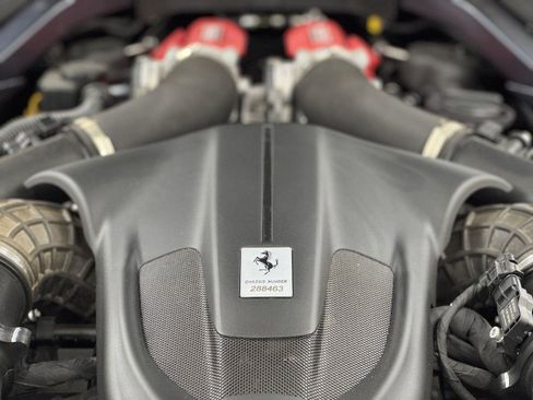 Used 2023 Ferrari Roma RWD image 30