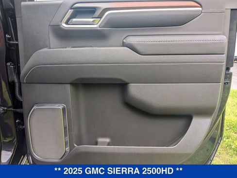 New 2025 GMC Sierra 2500 Denali w/ Denali Reserve Package image 34