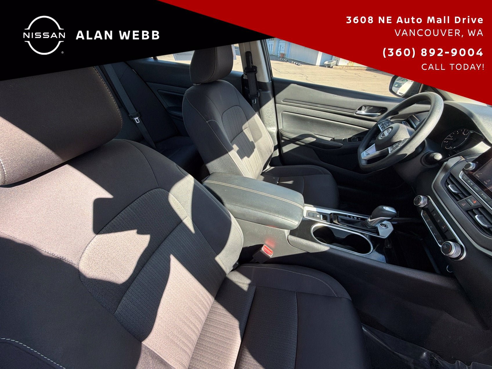 Used 2024 Nissan Altima 2.5 SV AWD/4WD image 21