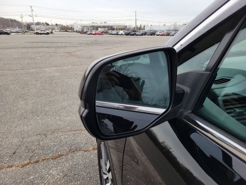 Used 2018 Honda Pilot EX-L image 10