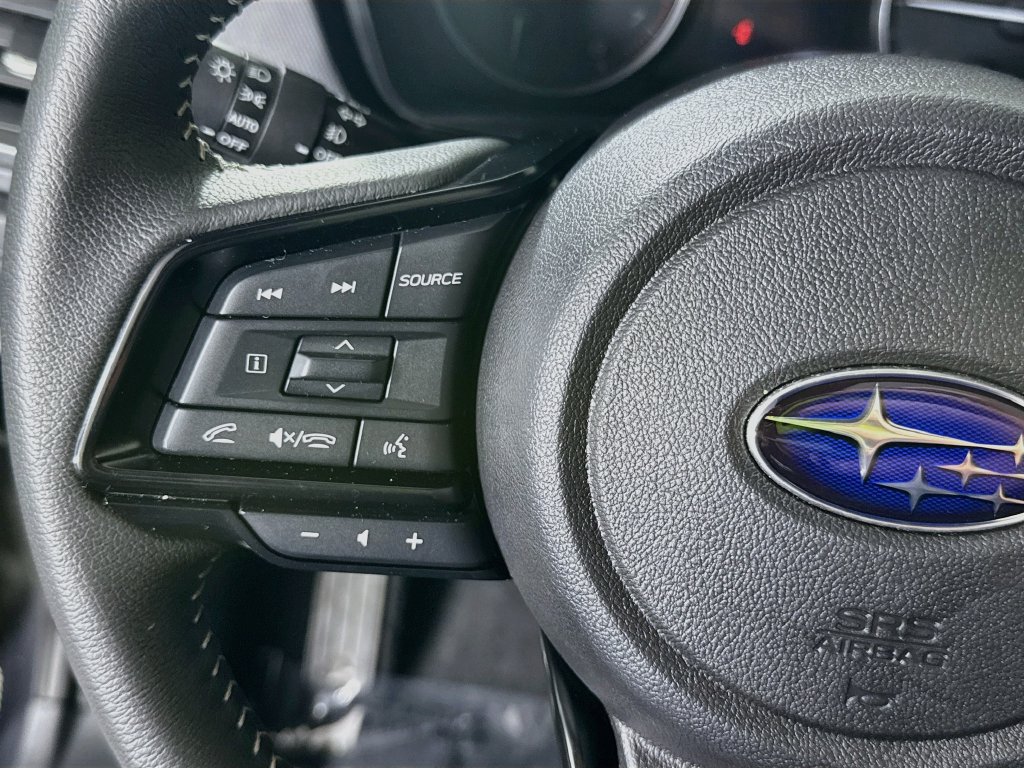 Used 2025 Subaru Forester Premium AWD/4WD image 22