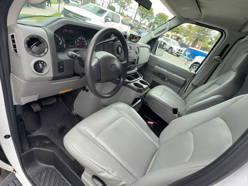 Used 2013 Ford E-350 and Econoline 350 Super Duty w/ PWR Group RWD image 16