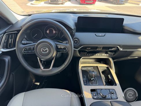 New 2026 MAZDA CX-90 3.3 Turbo w/ Preferred Package AWD/4WD image 17
