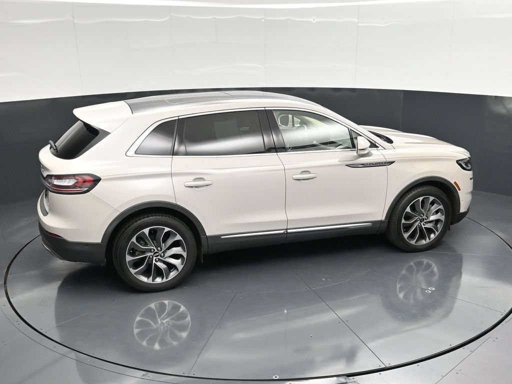Used 2022 Lincoln Nautilus Reserve w/ Equipment Group 201A FWD image 47