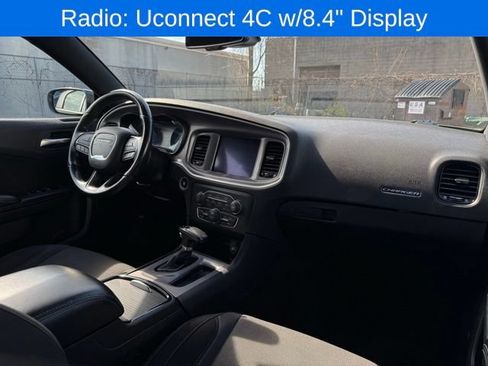 Used 2022 Dodge Charger SXT w/ Blacktop Package AWD/4WD image 13