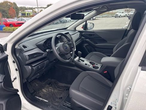 Used 2025 Subaru Crosstrek 2.0i Premium image 12