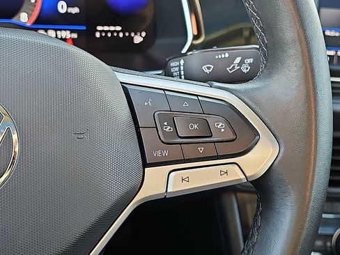 Used 2024 Volkswagen Jetta SE image 22