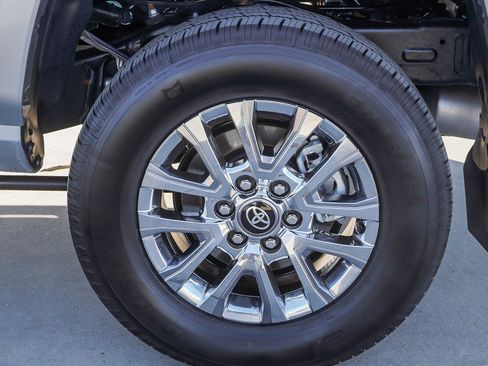 Certified 2025 Toyota Tacoma Limited image 13