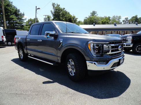 Certified 2022 Ford F150 Lariat w/ Equipment Group 502A High AWD/4WD image 3