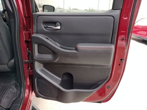 Used 2022 Nissan Frontier PRO-4X w/ Off-Road Protection Package image 21