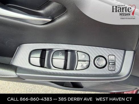 Certified 2024 Nissan Sentra SV FWD image 16