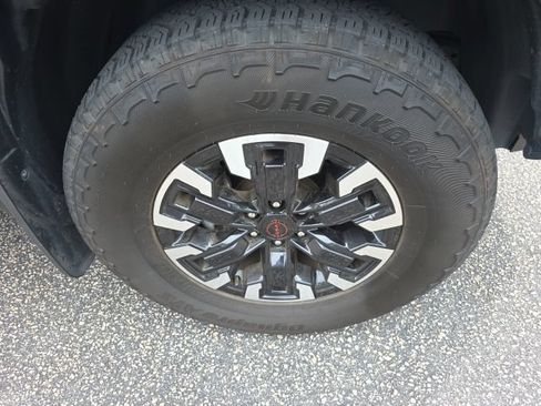 Certified 2024 Nissan Frontier PRO-4X w/ Off-Road Protection Package AWD/4WD image 4