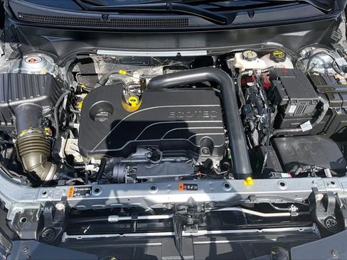 Certified 2024 Chevrolet Equinox LT image 11