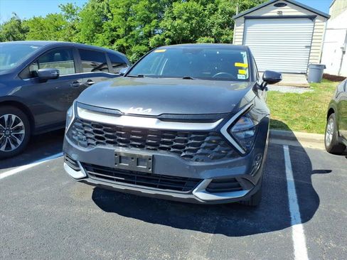 Used 2023 Kia Sportage EX FWD image 4