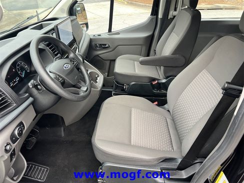 Used 2023 Ford Transit 350 XLT image 20