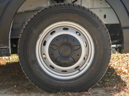 New 2026 Ford Transit 250 Low Roof image 20