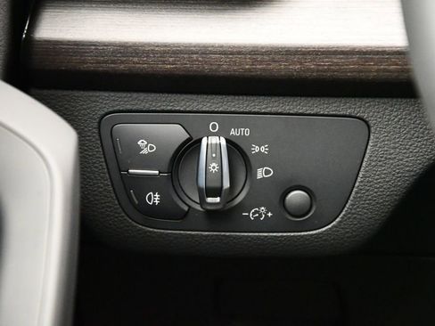 Certified 2025 Audi Q5 2.0T Premium Plus w/ Premium Plus Package image 22