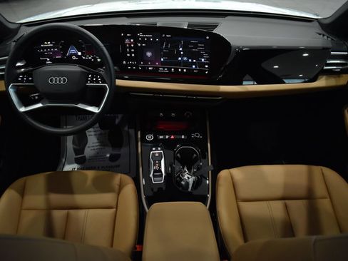 Used 2025 Audi A5 2.0T Premium w/ Convenience Package image 15