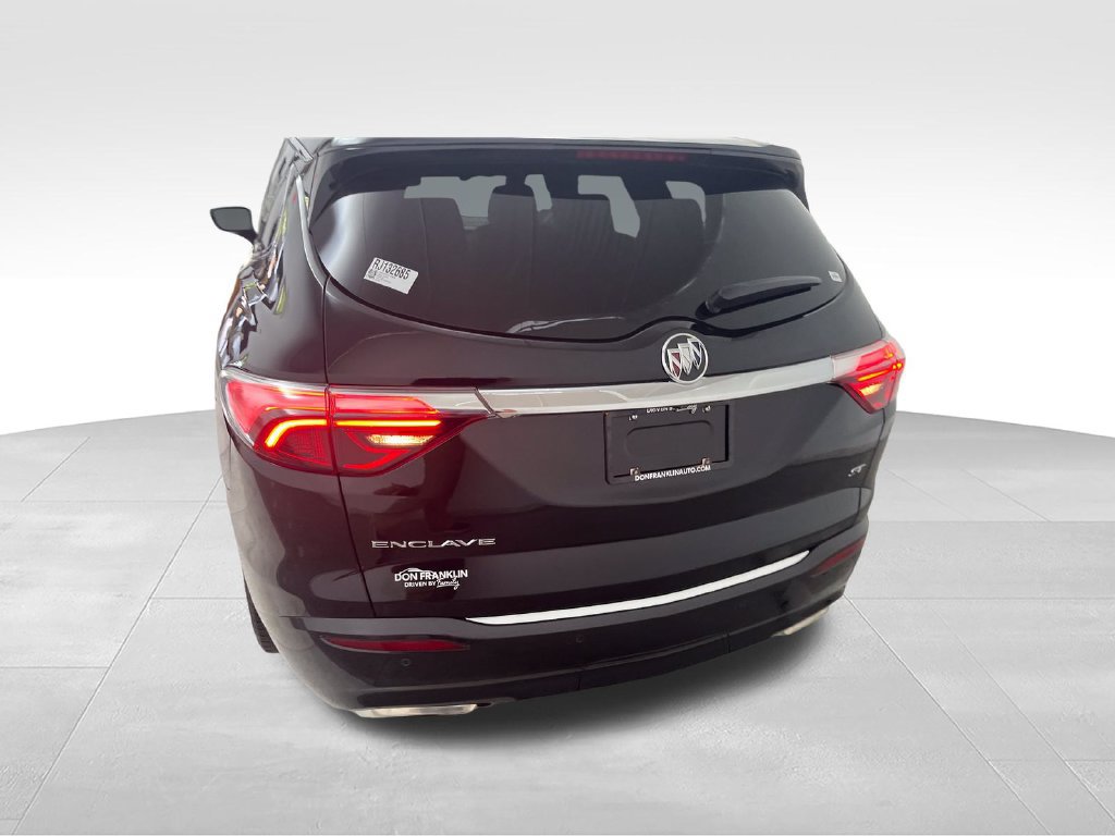 Used 2024 Buick Enclave Essence w/ Sport Touring Edition FWD image 4