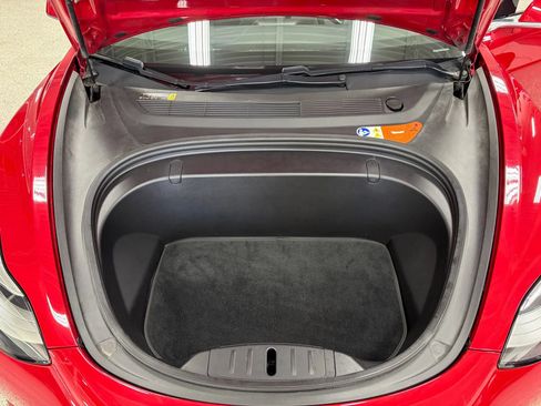 Used 2018 Tesla Model 3 Mid Range image 31