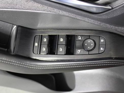 Certified 2022 Nissan Rogue SV FWD image 23