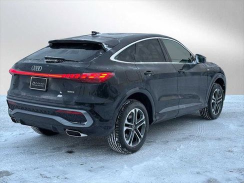 New 2025 Audi Q5 Premium image 3