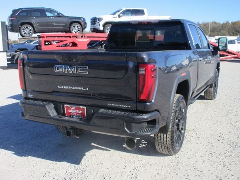 New 2026 GMC Sierra 2500 Denali Ultimate image 5