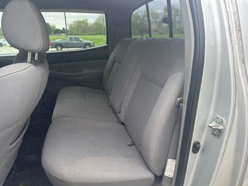 Used 2005 Toyota Tacoma 4x4 Double Cab image 17
