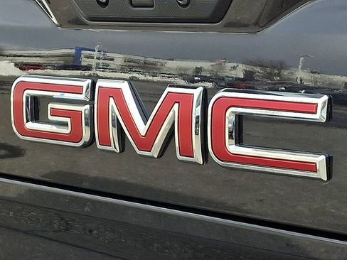 Used 2022 GMC Sierra 1500 Elevation image 33